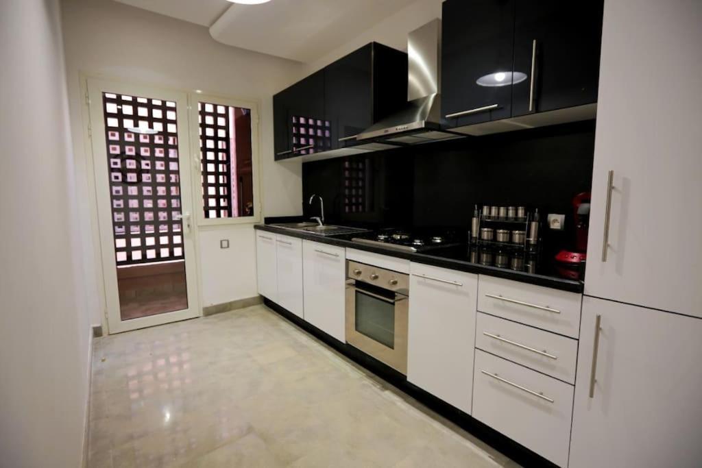 Appartement Riad White Golden มาร์ราเกช ภายนอก รูปภาพ